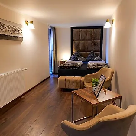 Haus Boutique 4*